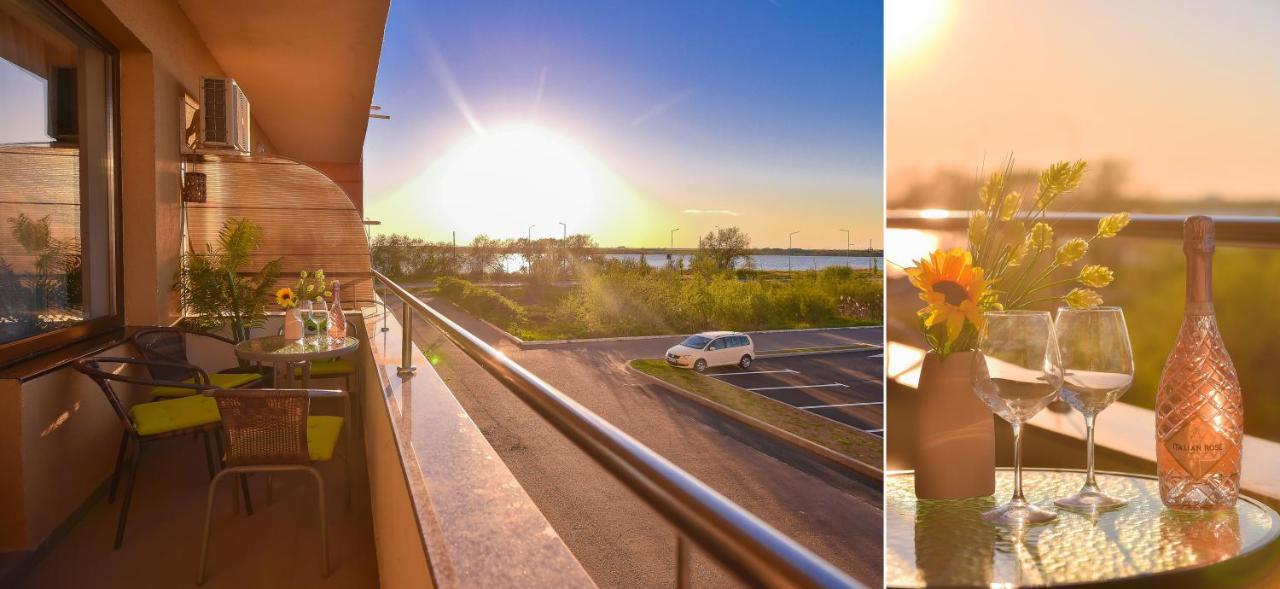 Apartment Summerland Mamaia Extérieur photo
