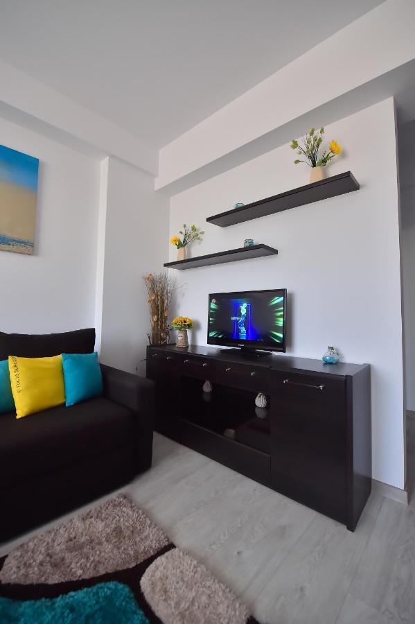 Apartment Summerland Mamaia Extérieur photo