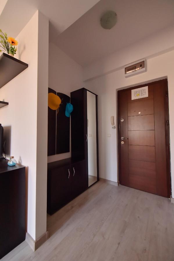 Apartment Summerland Mamaia Extérieur photo