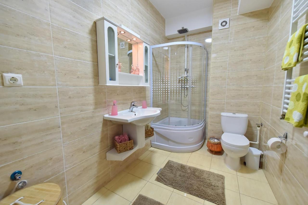 Apartment Summerland Mamaia Extérieur photo